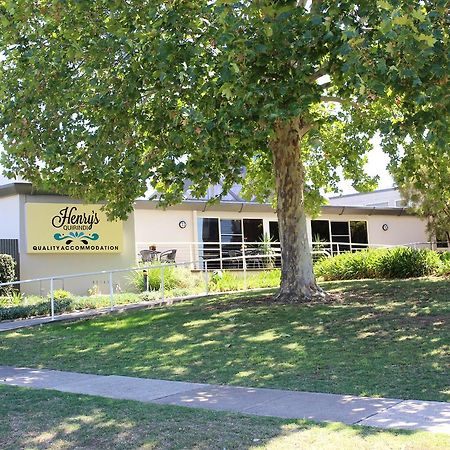 Henry'S Quirindi Hotel Exterior photo